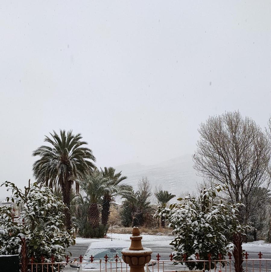 Kasbah Dounia Hotel Kerrando Bagian luar foto