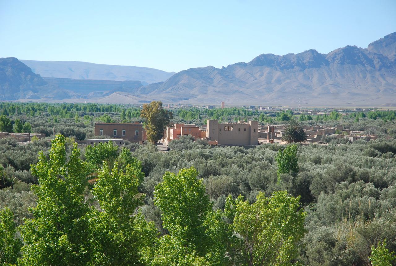 Kasbah Dounia Hotel Kerrando Bagian luar foto